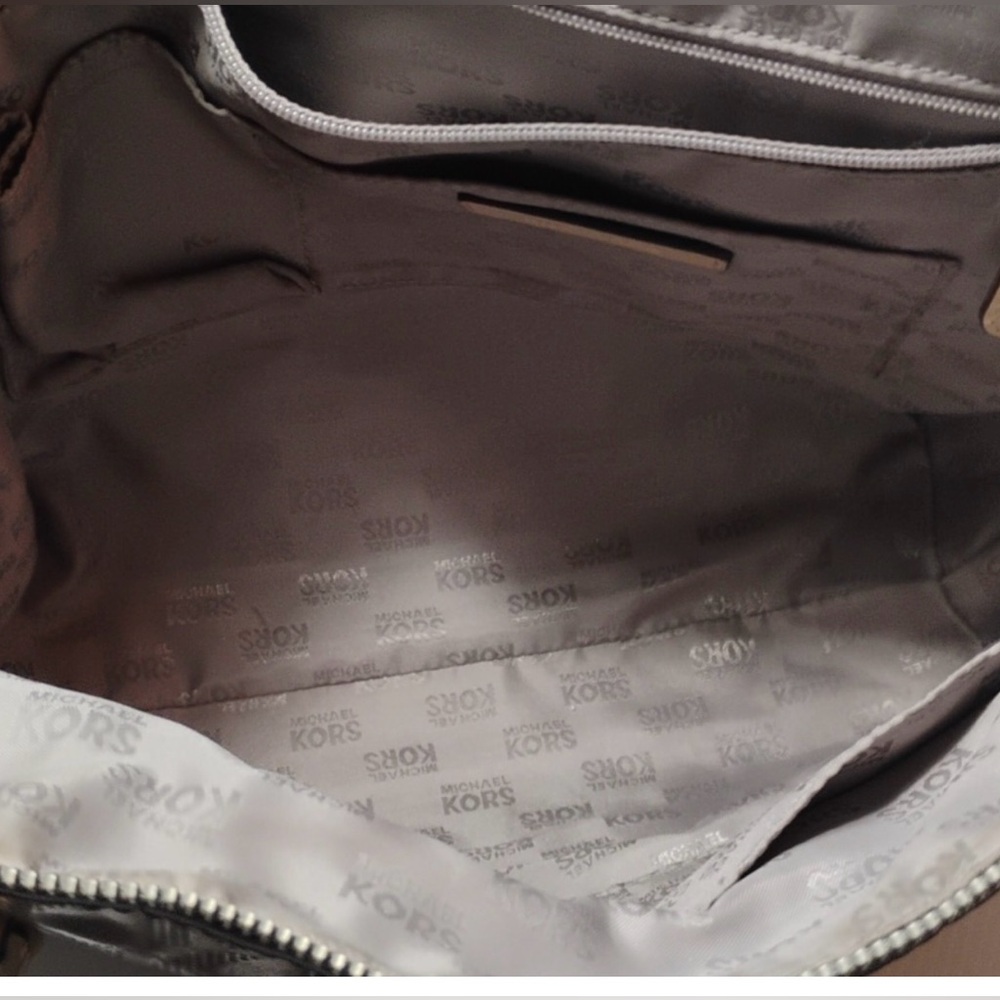 MICHAEL Michael Kors Metallic Tote Bag - Picture 4 of 4